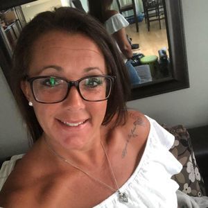 Meet your Posher, Amélie